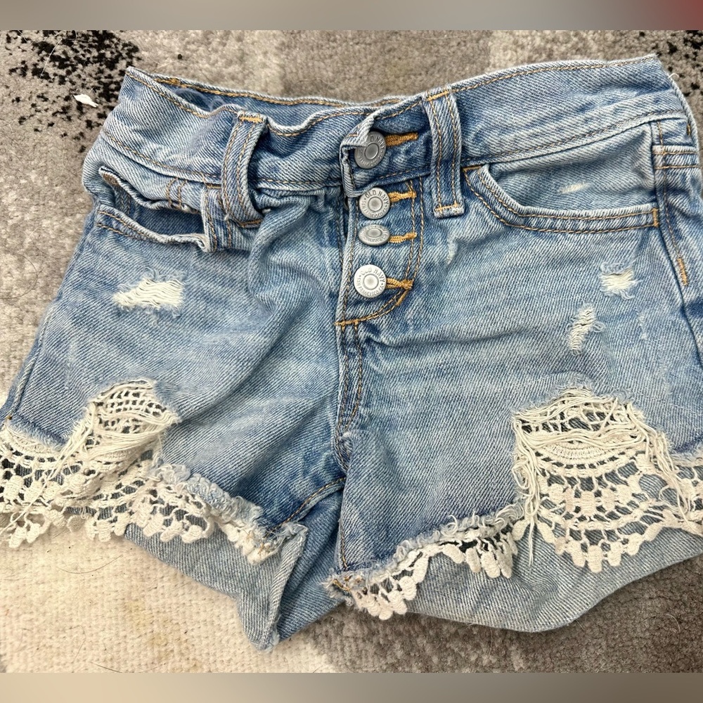 "Country style" girls shorts!